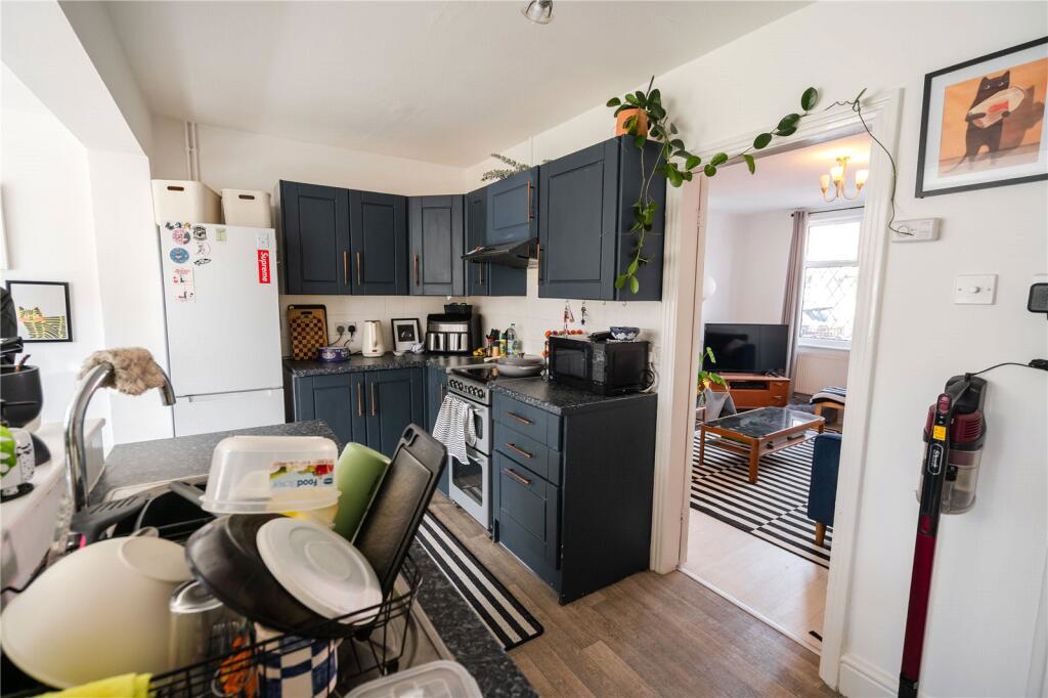 Property image 4 of 17
