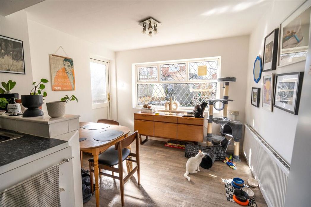 Property image 6 of 17
