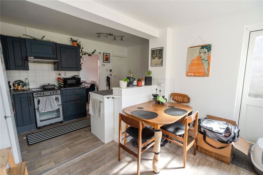 Property image 7 of 17