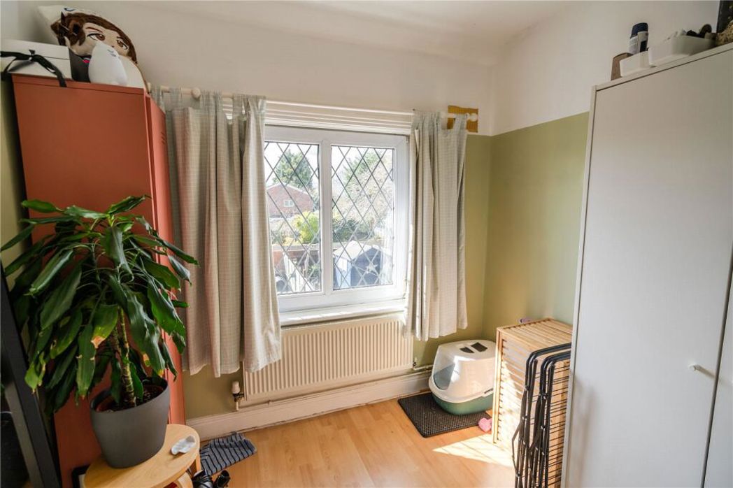 Property image 11 of 17