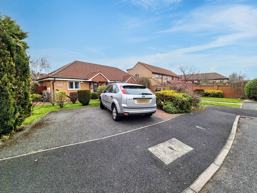Property image 16 of 24