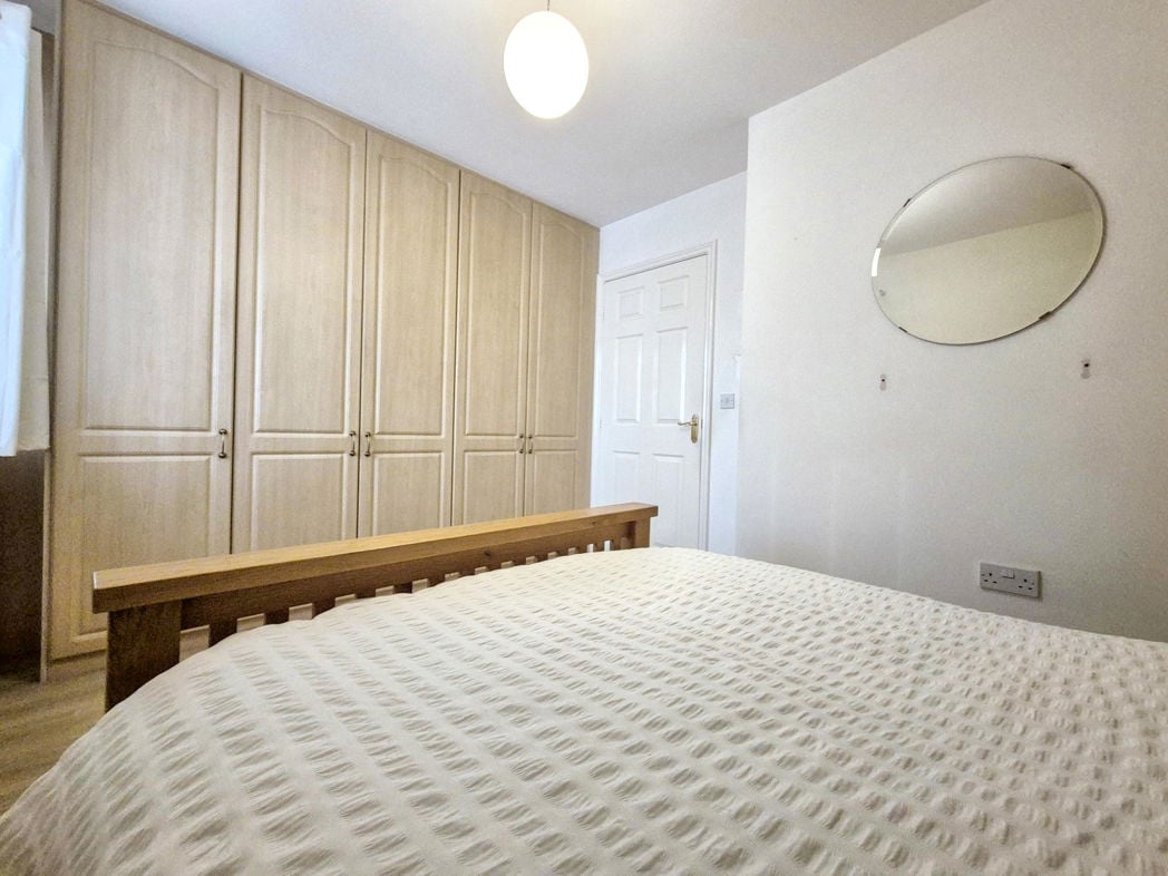Property image 10 of 24