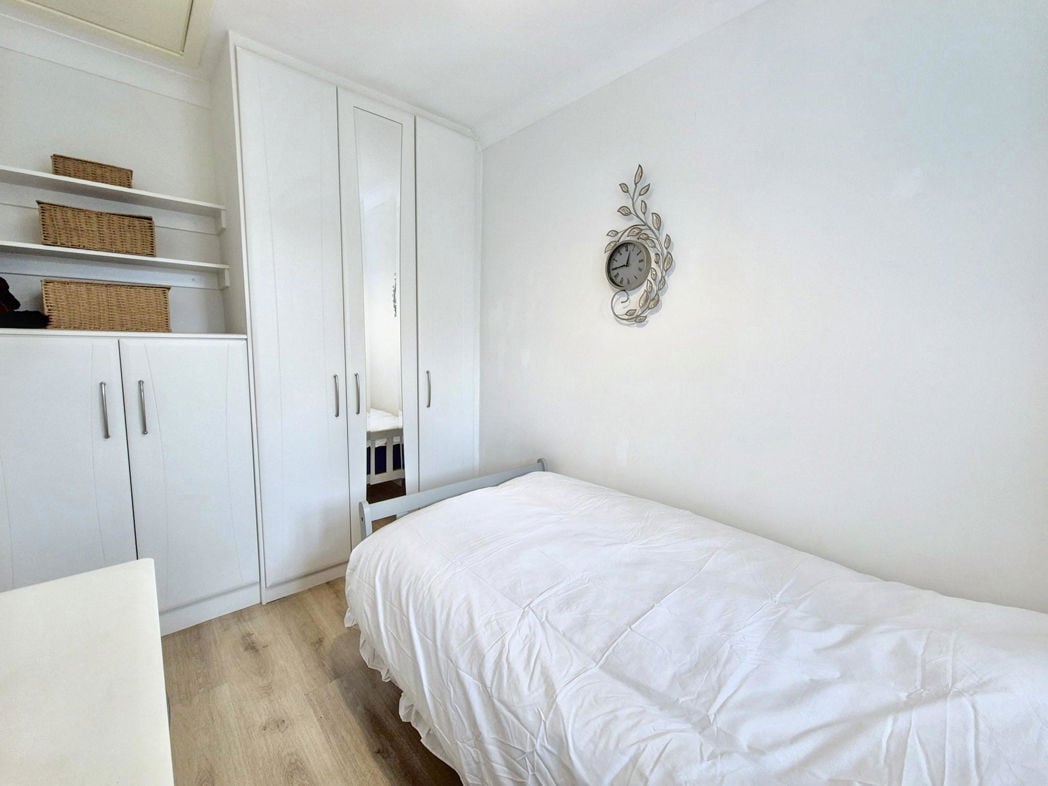 Property image 12 of 24