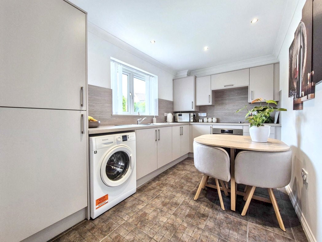 Property image 2 of 24