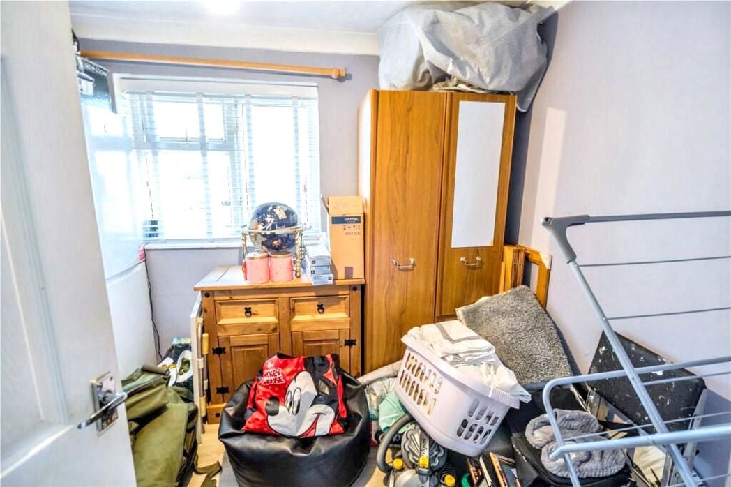 Property image 11 of 13