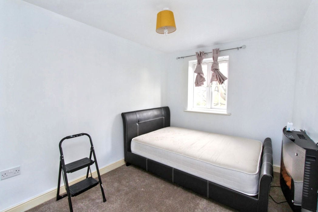 Property image 6 of 6