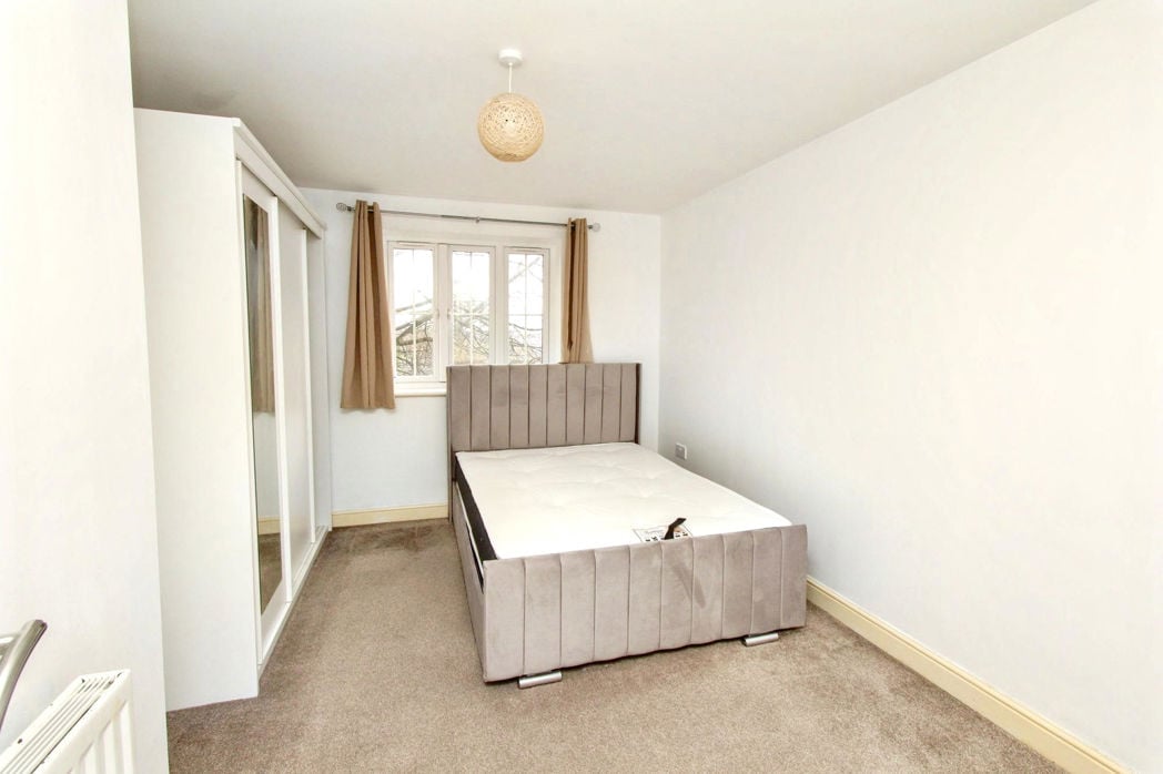 Property image 4 of 6