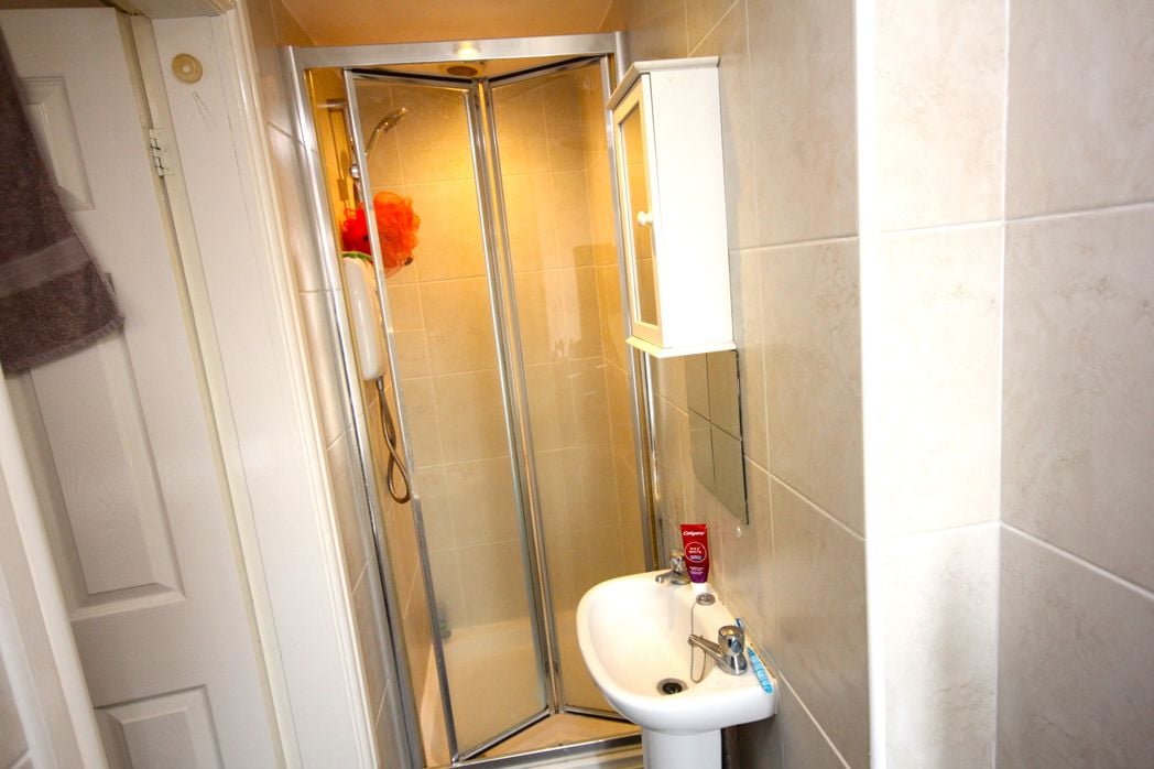 Property image 17 of 19