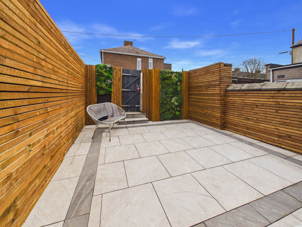 Property image 12 of 13