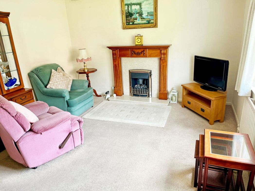 Property image 2 of 18