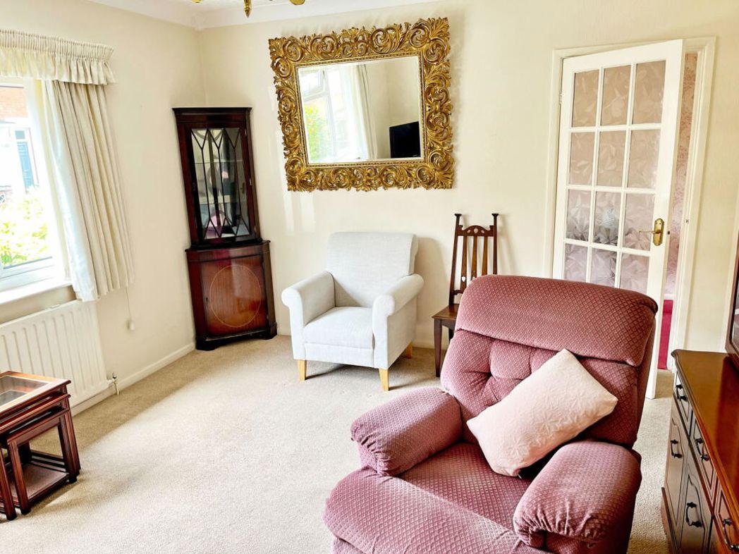 Property image 8 of 18
