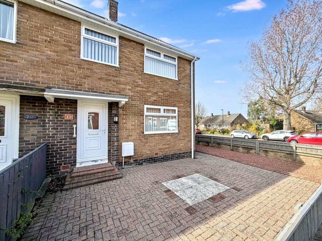 Property image 18 of 21