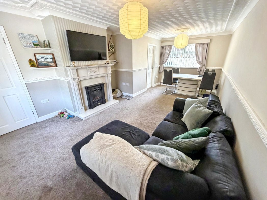 Property image 6 of 21