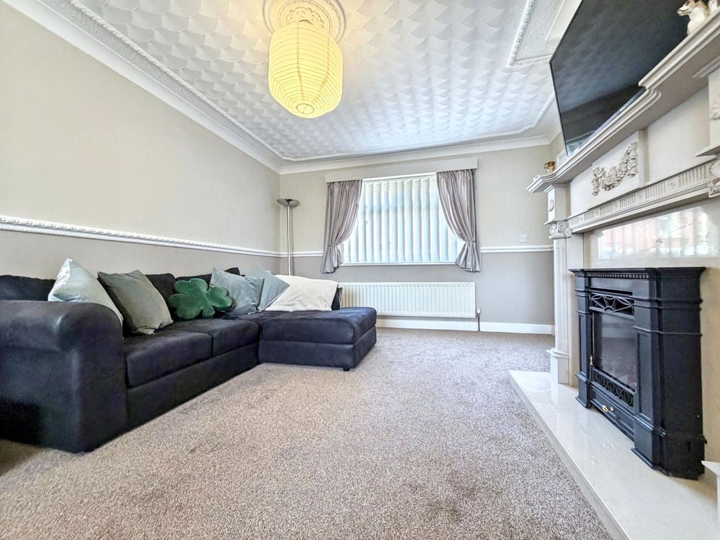 Property image 4 of 21