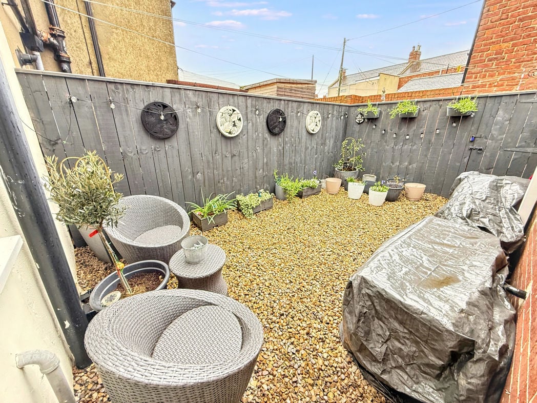 Property image 11 of 11