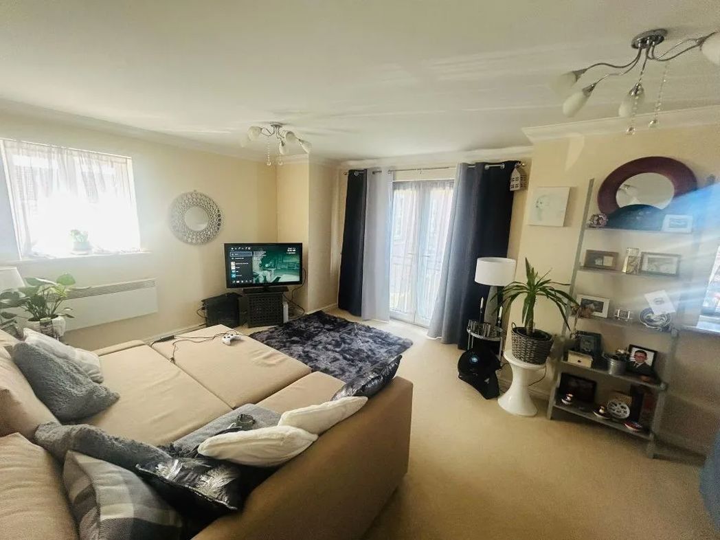 Property image 6 of 8