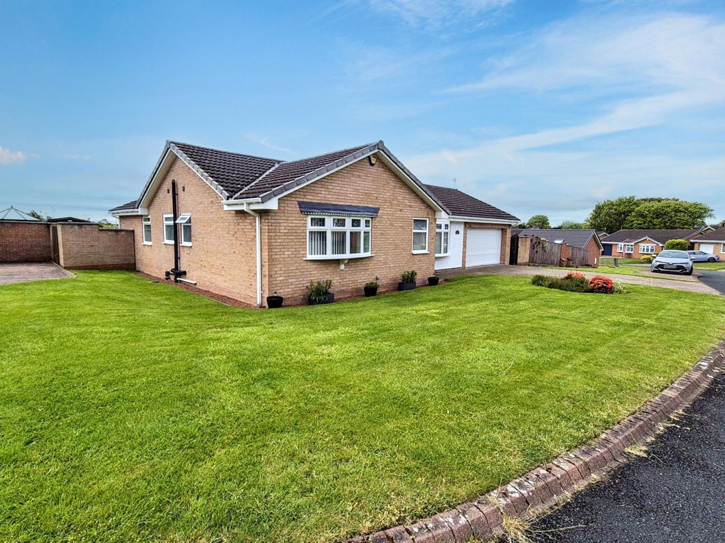 Property image 33 of 42