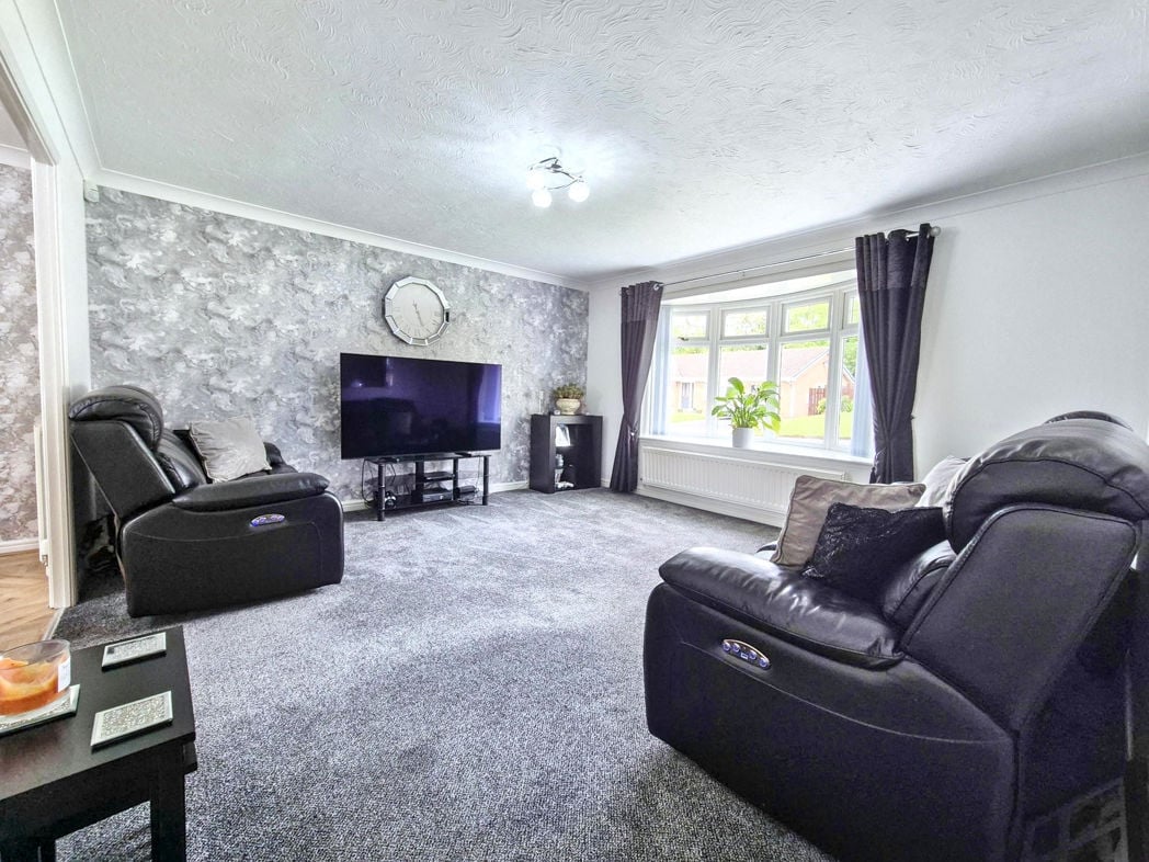 Property image 7 of 42