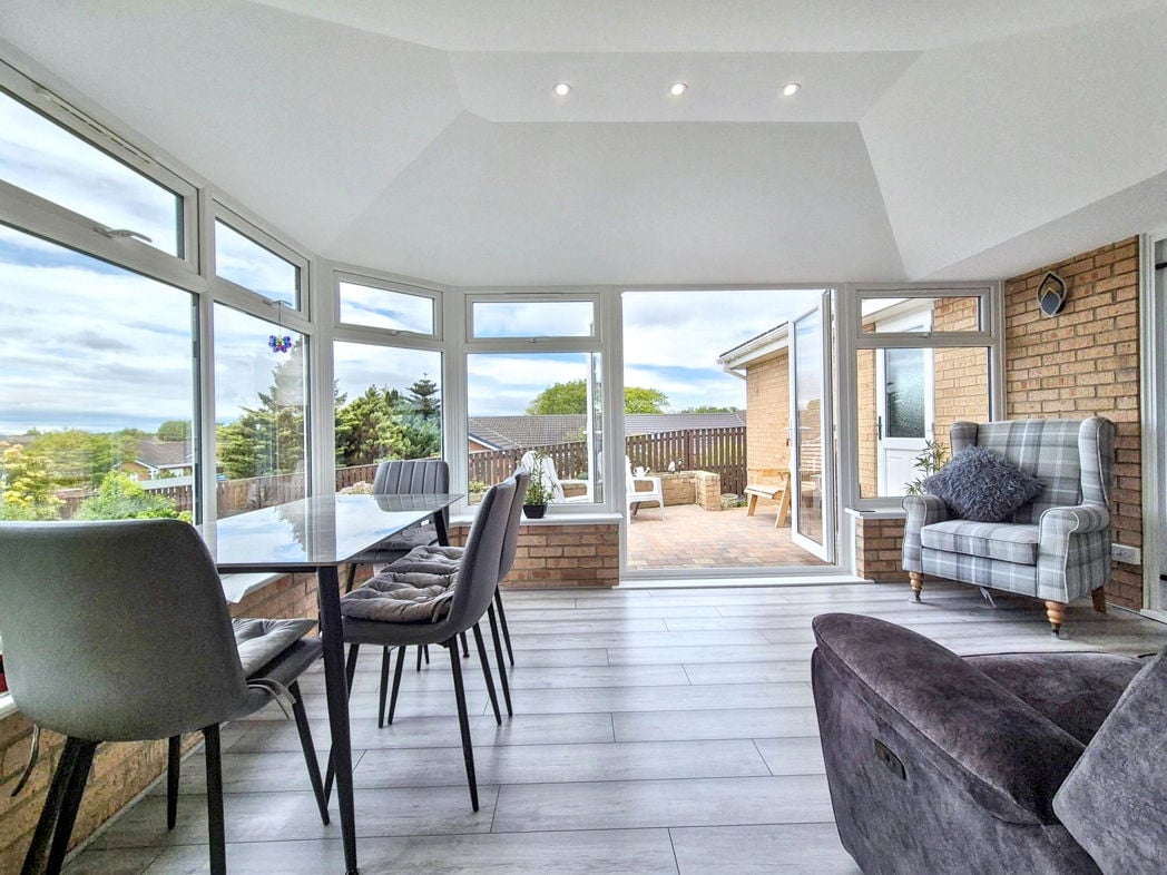 Property image 11 of 42