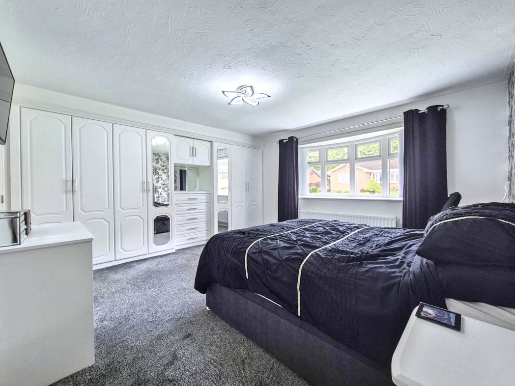 Property image 21 of 42