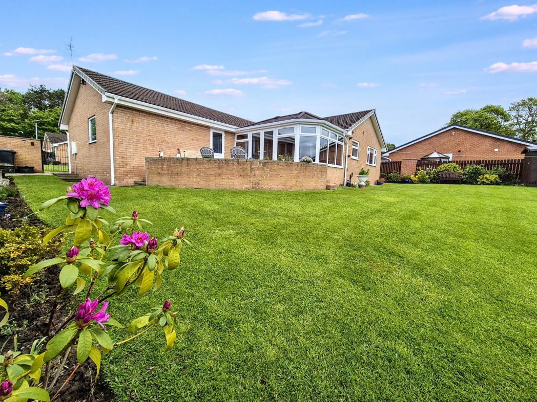 Property image 38 of 42