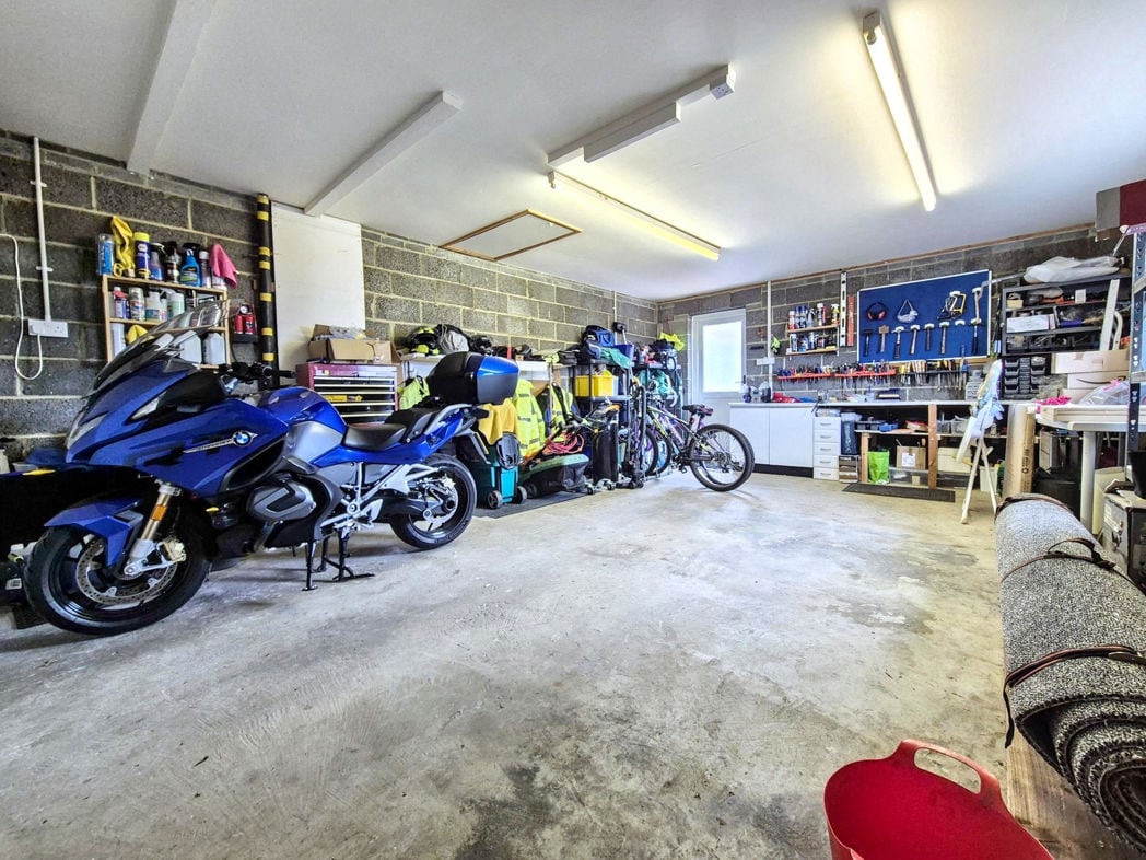 Property image 41 of 42