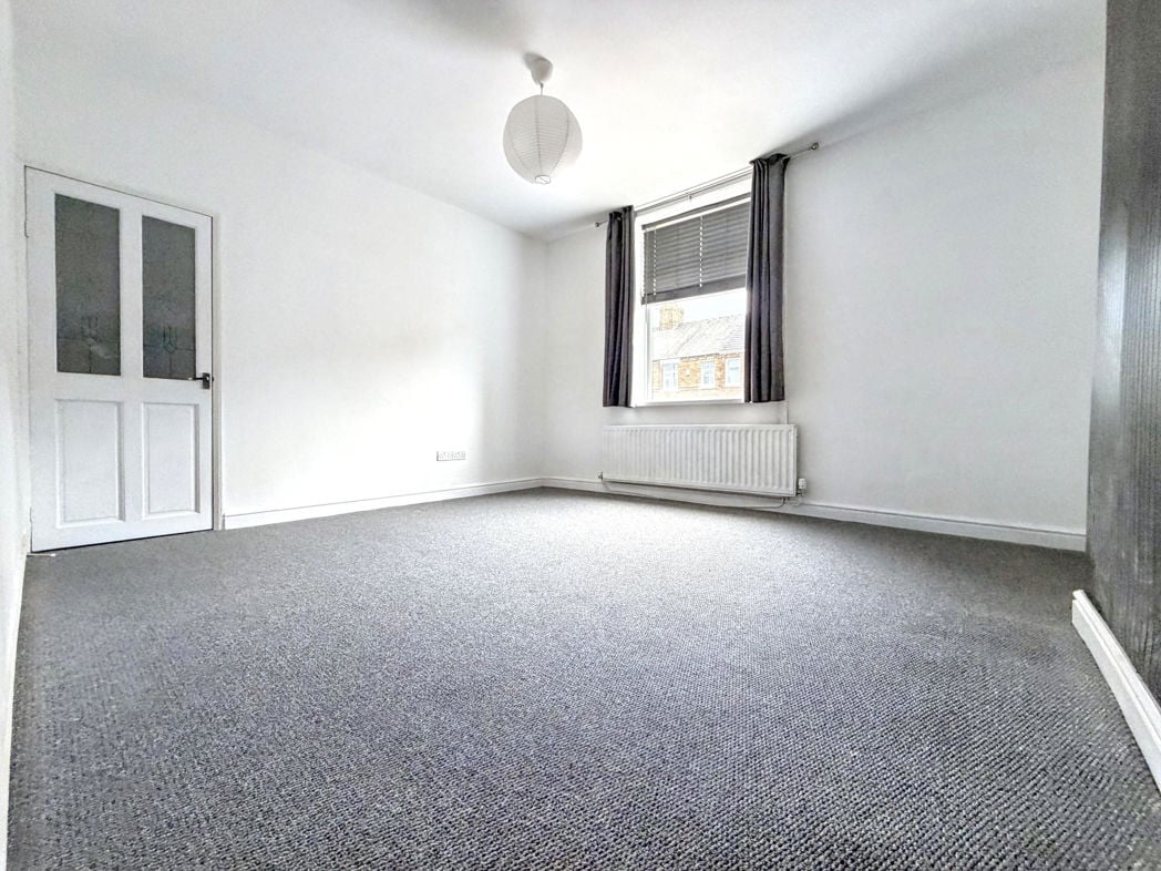 Property image 4 of 20