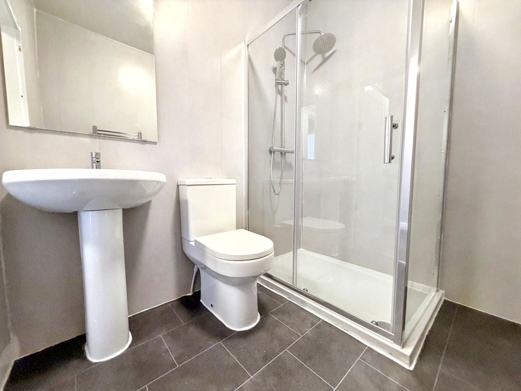 Property image 16 of 20