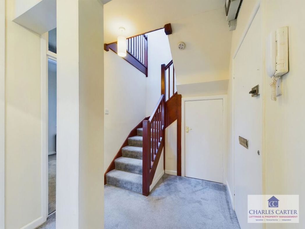 Property image 6 of 8
