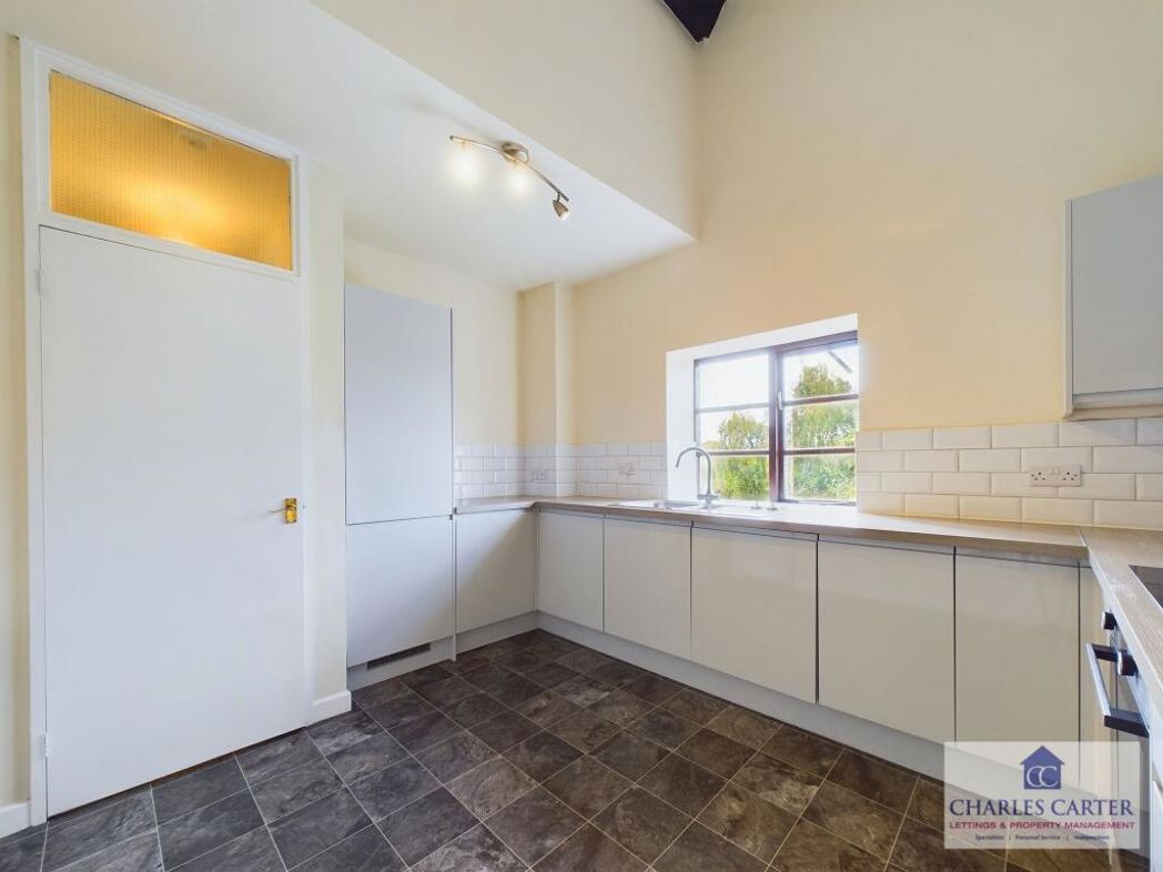Property image 2 of 8