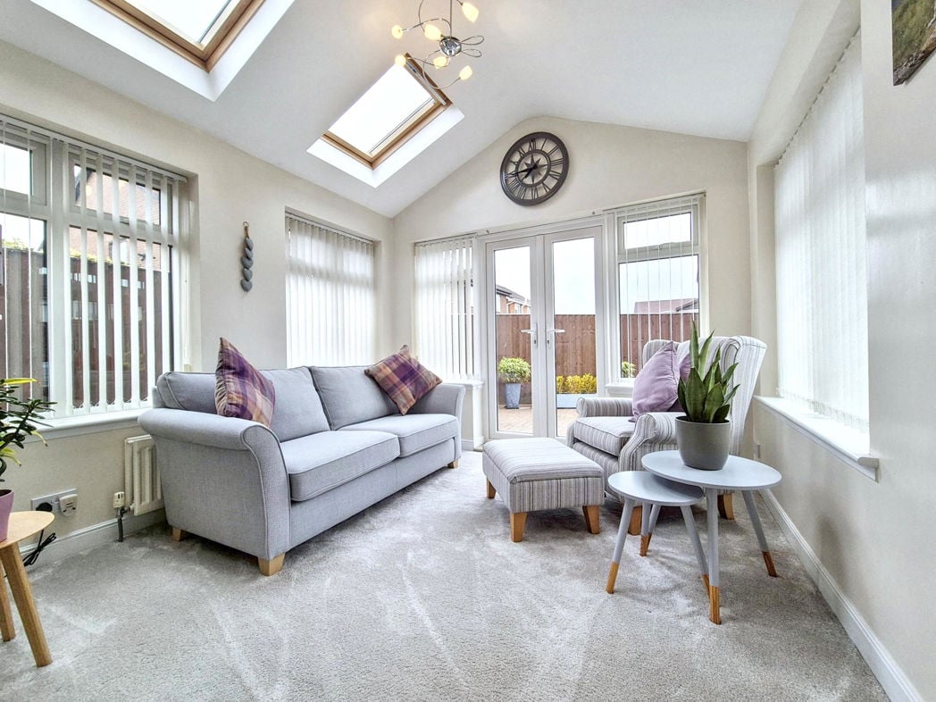 Property image 3 of 34