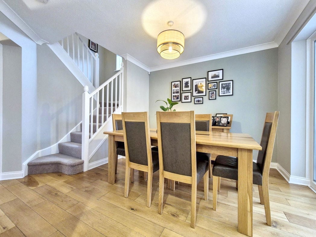 Property image 10 of 34
