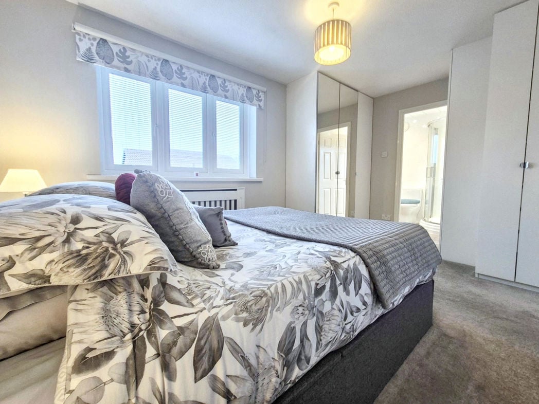 Property image 20 of 34