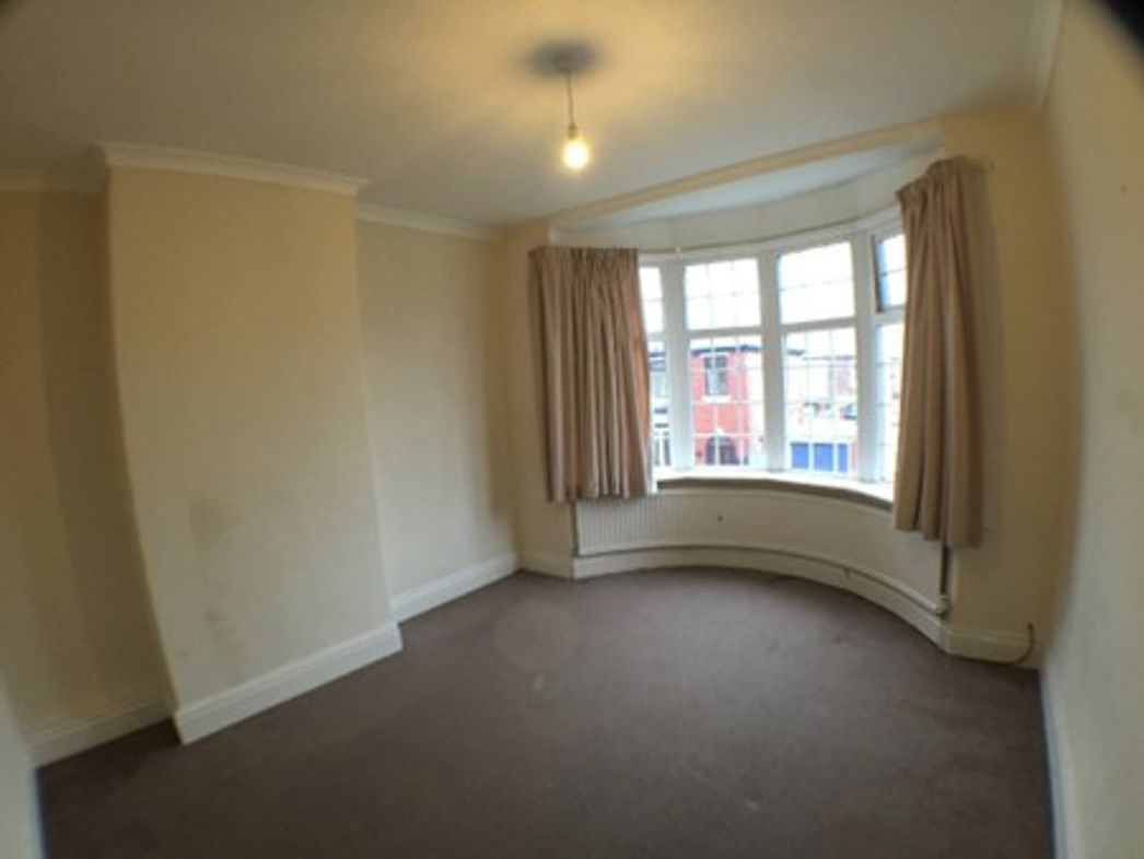 Property image 7 of 11