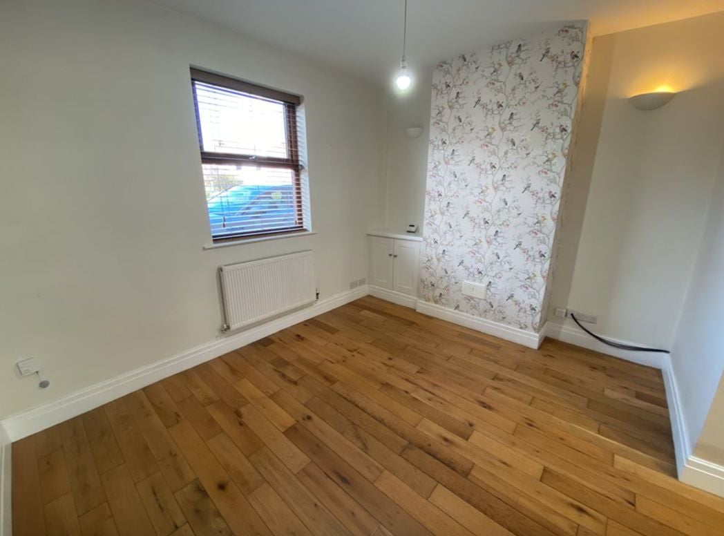 Property image 3 of 11