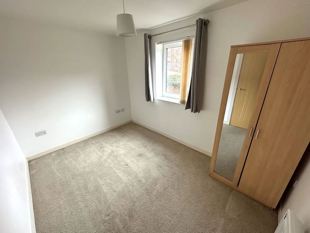 Property image 1 of 8