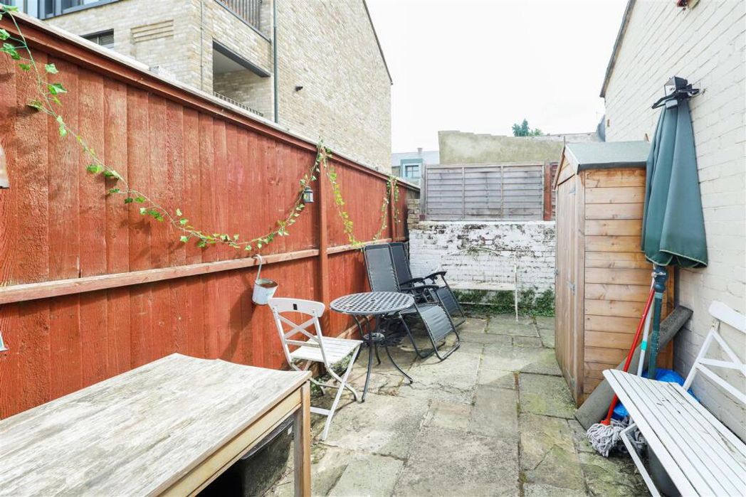 Property image 7 of 8