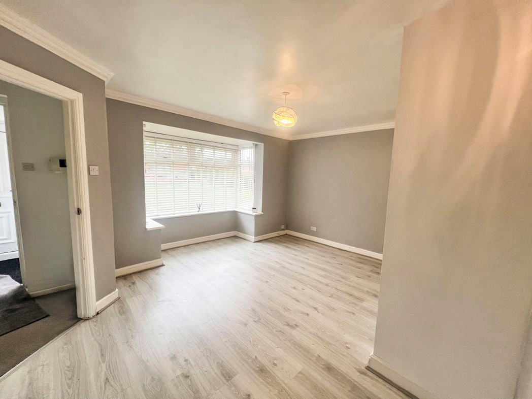 Property image 6 of 24