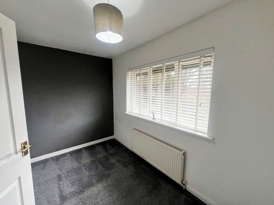 Property image 16 of 24