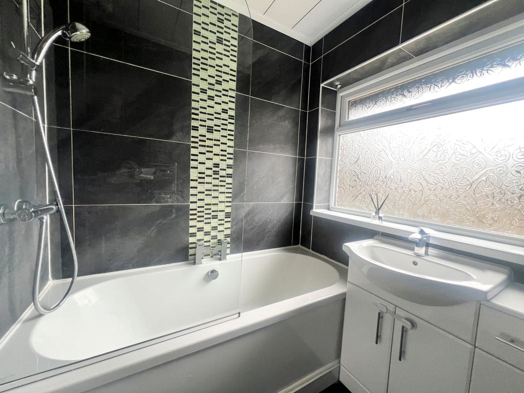 Property image 20 of 24