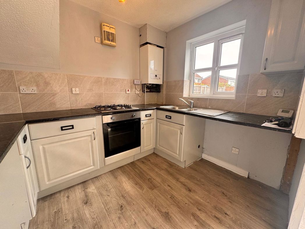 Property image 4 of 13