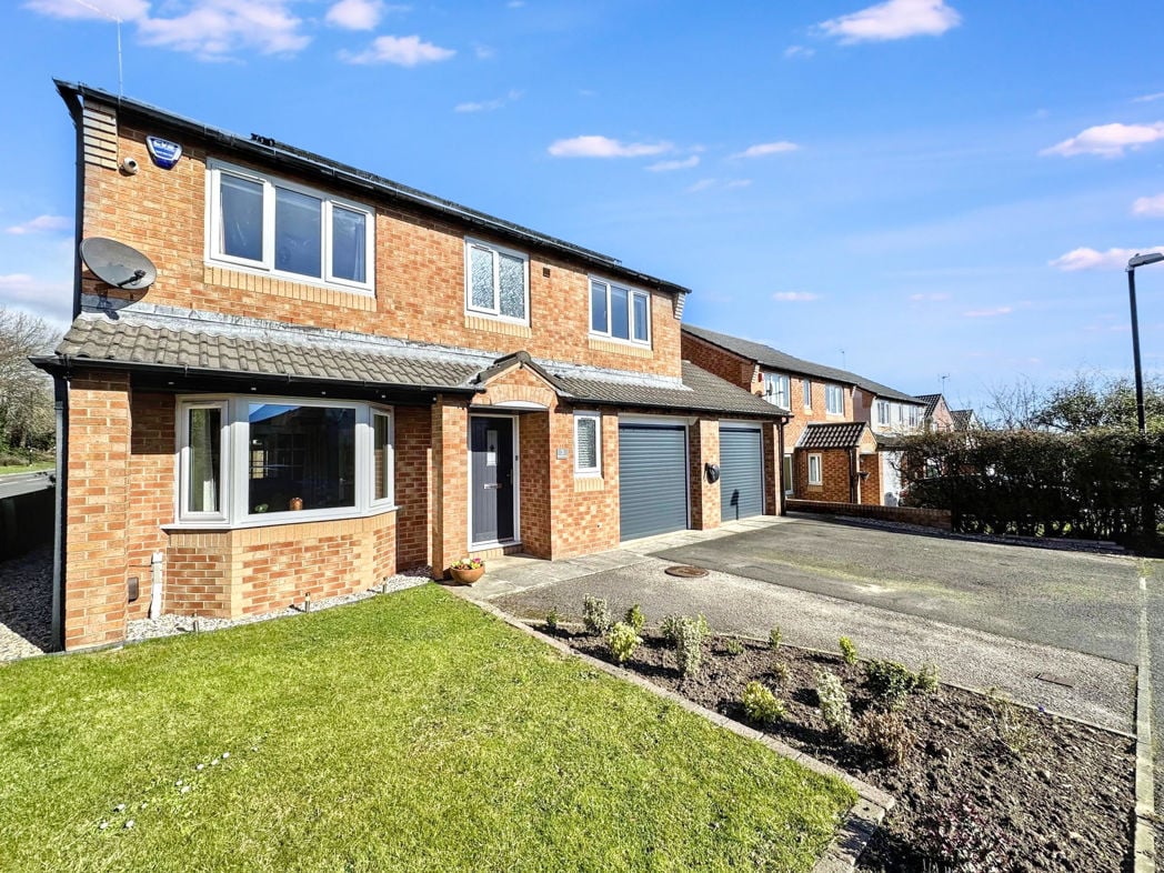 Property image 2 of 23