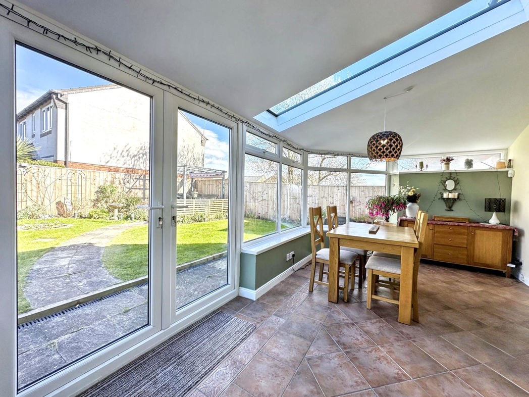 Property image 12 of 23