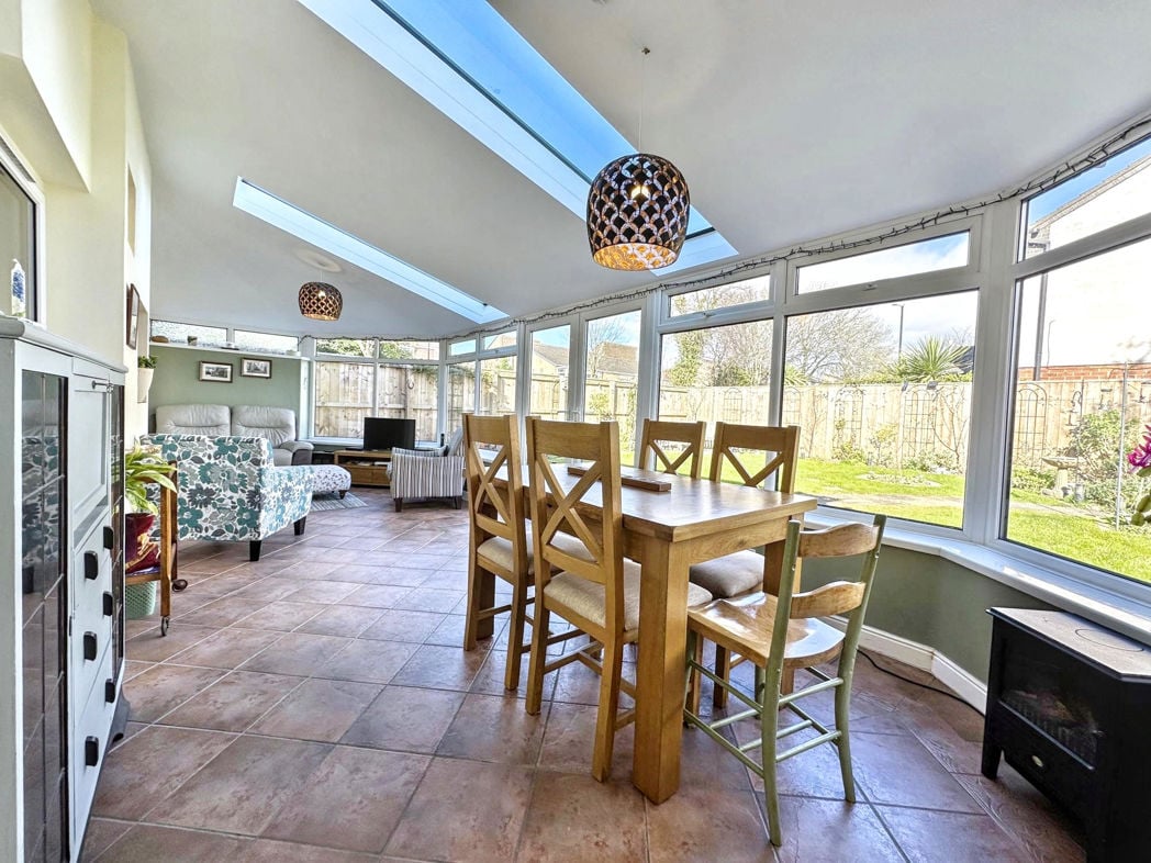 Property image 10 of 23