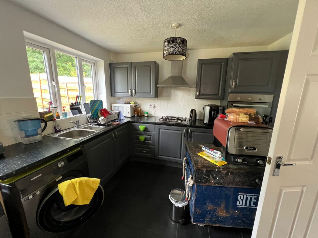 Property image 2 of 6