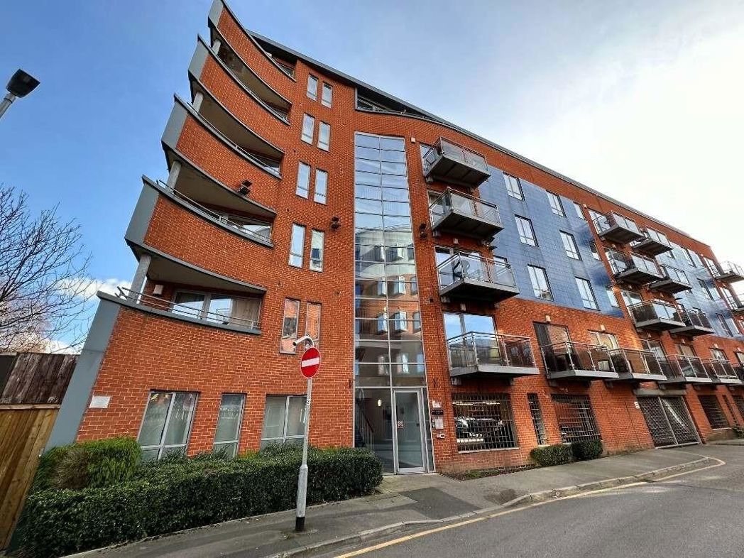 Property image 1 of 7