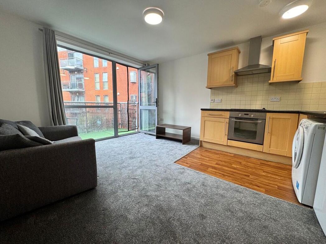 Property image 2 of 10