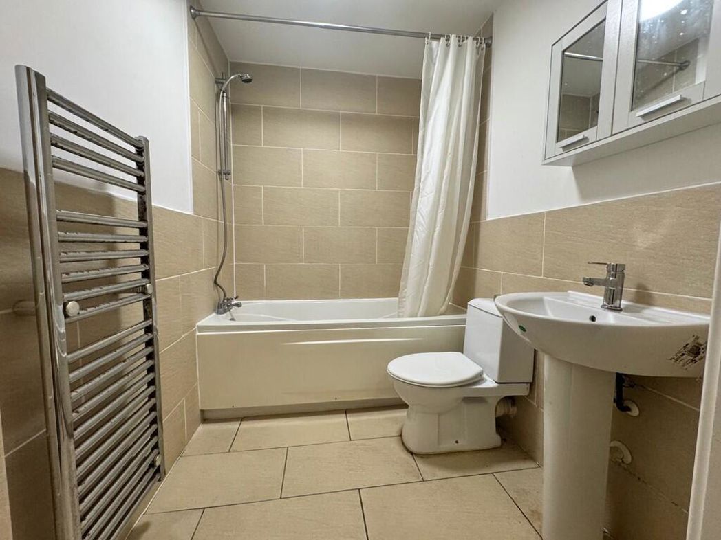 Property image 7 of 10