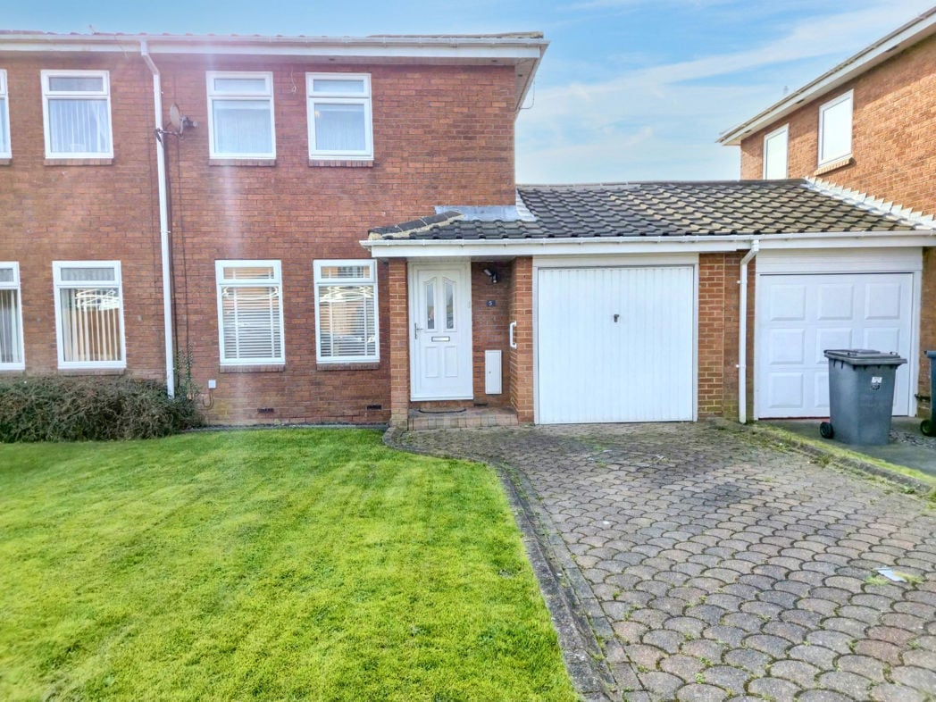 Property image 19 of 23