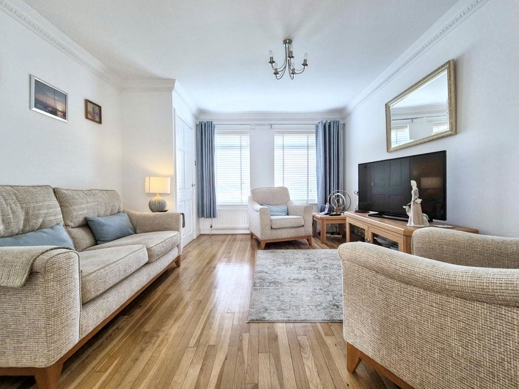 Property image 2 of 23
